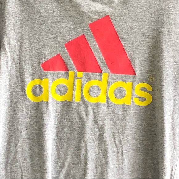 Adidas Women’s Adidas Go-To Tee Grey Round Neckline Size M - Picture 3 of 7